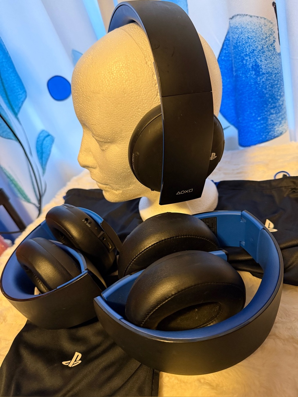 Sony PlayStation Pulse 3D Wireless Headset w/Bag – Previously Working – Untested